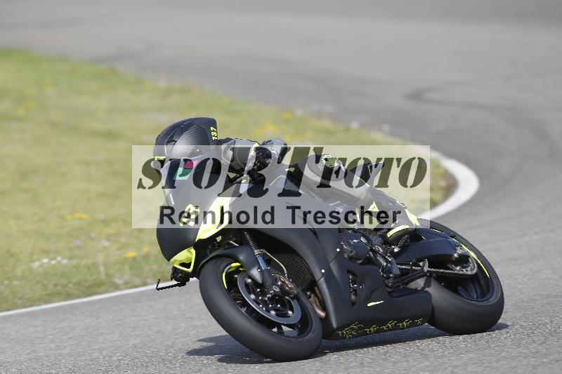 /08 17.04.2026  TZ Motorsport ADR/Gruppe gruen/137